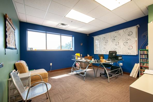 Owner User Office Warehouse: 6531 S Cottonwood St, Salt Lake City, UT 84107